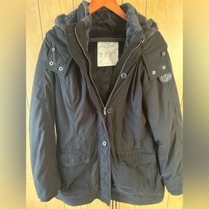 Hollister Jacket Black Faux Fur Size L